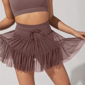 Popflex Pirouette skort in Peppercorn size M